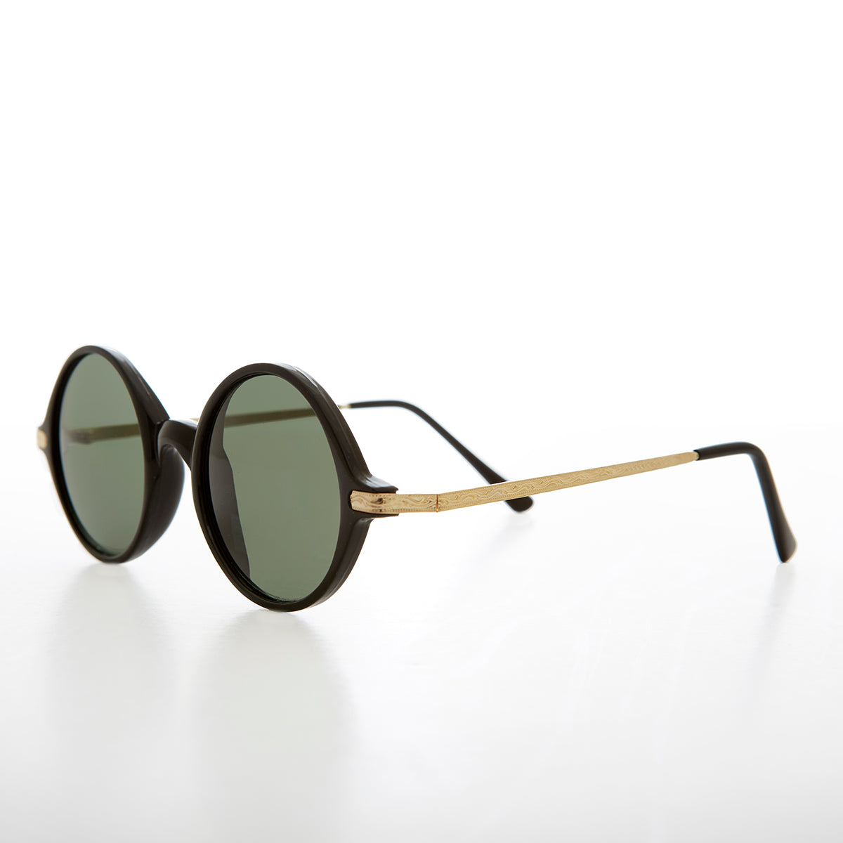 Round Hippie Sunglass with Gold Temples - Addison